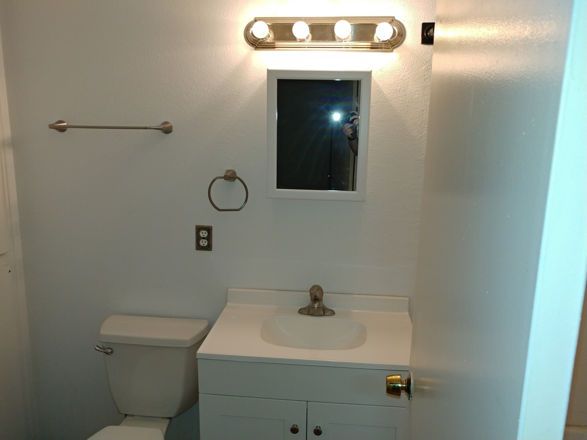 New vanity... - 1379 Dorothy Ave