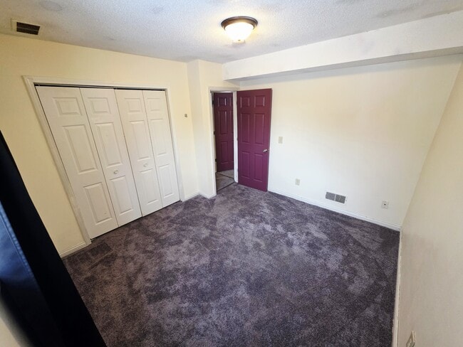 Building Photo - 8425 Brunswick Ave N