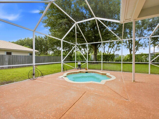 Building Photo - 4378 Danielson Dr