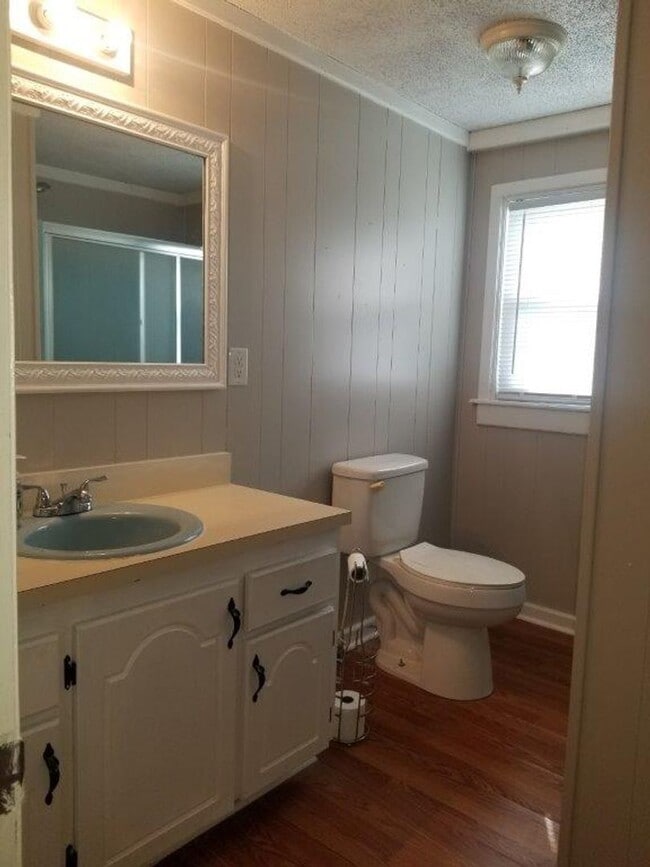 Building Photo - 7686 US-13