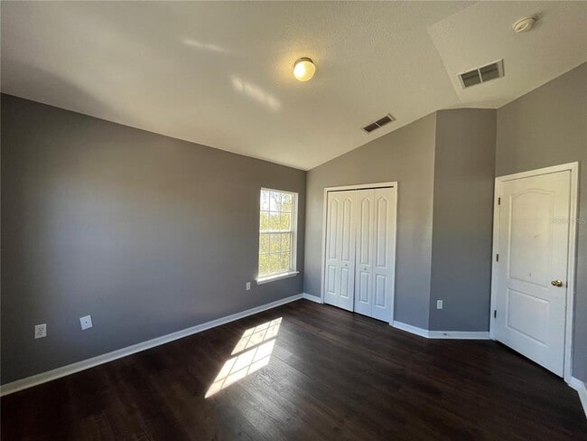 Building Photo - 7125 Red Lantern Dr