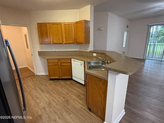 Building Photo - 785 Oakleaf Plantation Pkwy