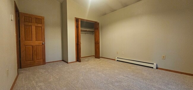 Building Photo - 1070 S Randall Rd