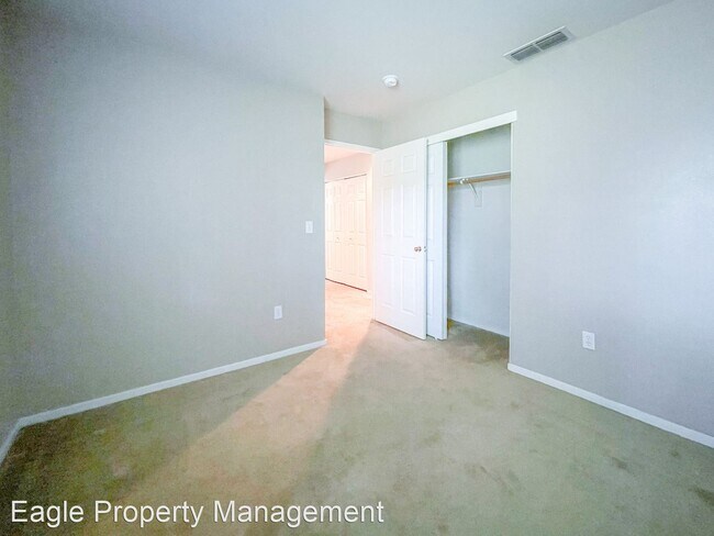 Building Photo - 3 br, 2.5 bath House - 4871 Timepiece Cir