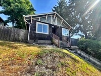 Building Photo - 3106 Farragut St