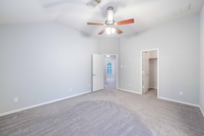 Building Photo - 12536 Canyon Glen Dr