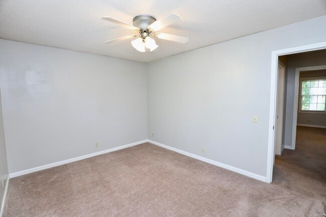 Building Photo - 1450 Morris Way Dr