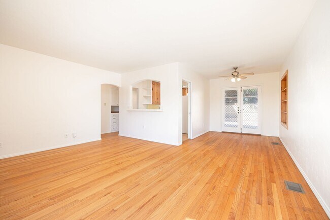 Building Photo - Recently Upgraded Detached Home with Large...