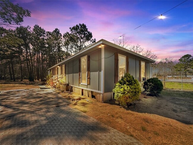 Primary Photo - 284 County Rd 3405