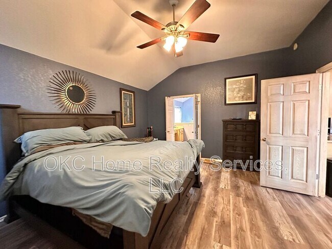 Building Photo - 10716 NW 31st Terrace