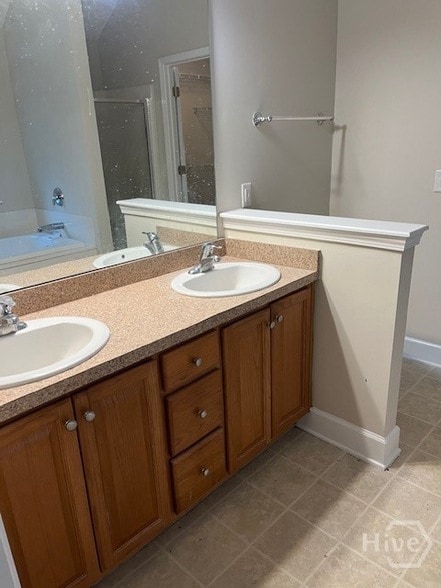 Building Photo - 5 Iron Horse Spur