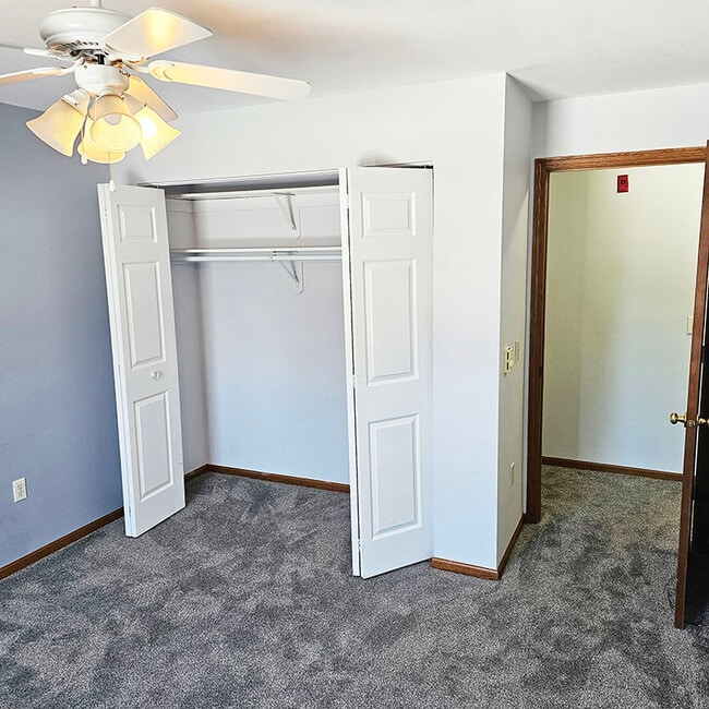 Building Photo - 284 Minz Park Cir