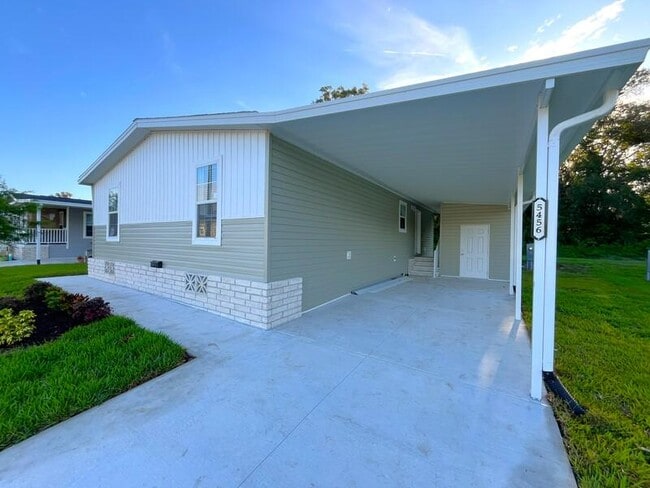 Building Photo - 5456 Ryegrass Ct