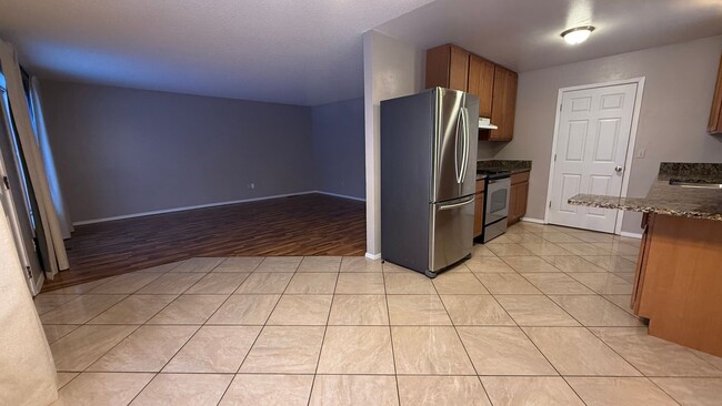 Building Photo - 3 Bedroom Ranch House w/Large 2 Car Garage and Fenced Yard!