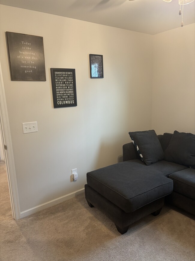 Building Photo - 4159 S Downs Cir