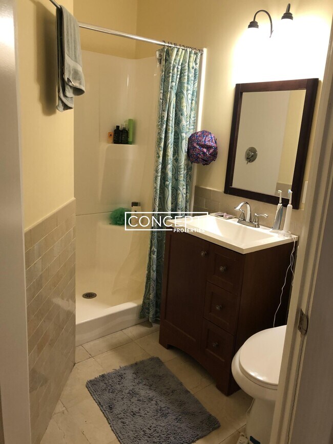 Building Photo - 156A Magazine Unit 23