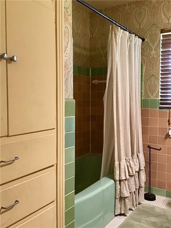 Building Photo - FREE MAY RENT + Great Location- Close to H...