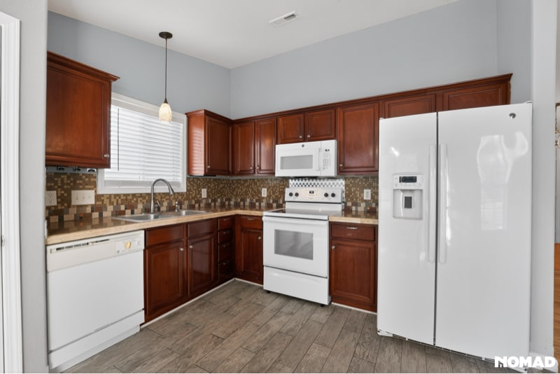 Building Photo - 4018 Planters Watch Dr