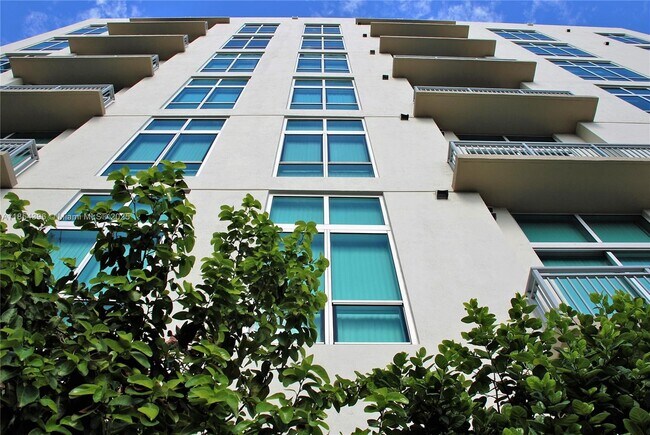 Building Photo - 9055 SW 73rd Ct