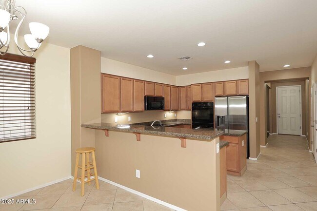 Building Photo - 11020 E Shepperd Ave