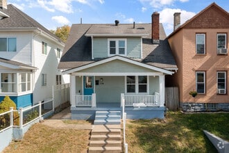 Building Photo - 174 Grove Ave