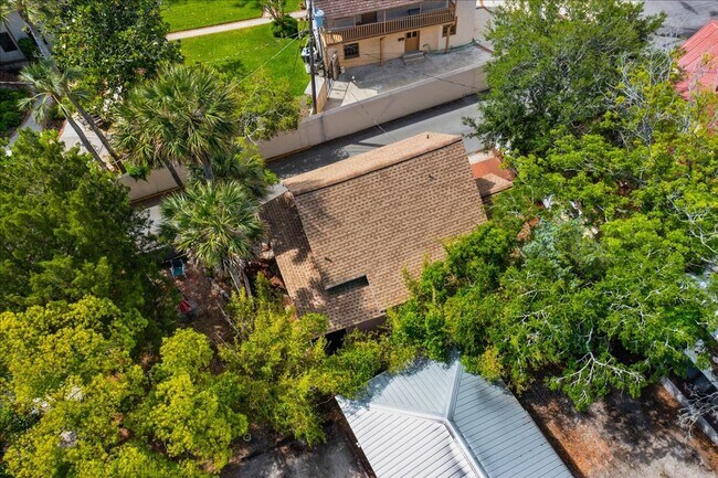 Building Photo - Downtown St. Augustine 2BD/2BA Historic Home