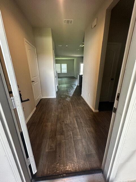 Building Photo - 21143 Waze Lewis Dr
