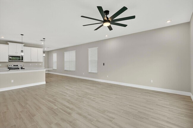 Building Photo - 3552 NW Solange Ct
