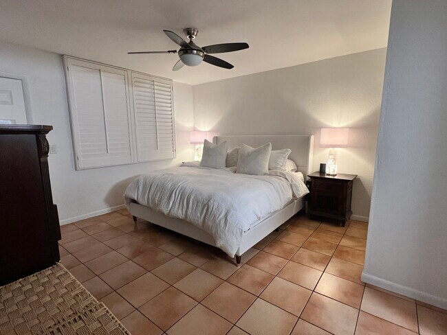 Building Photo - 3013 Albatross Rd