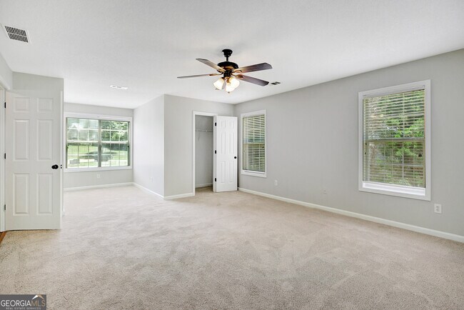 Building Photo - 75 Rock Mill Ct