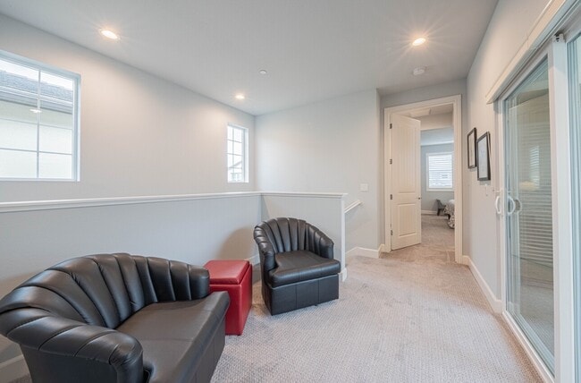 Building Photo - 588 Rosa Monte Wy