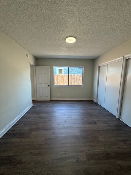 Building Photo - 2919 Carmona Ave