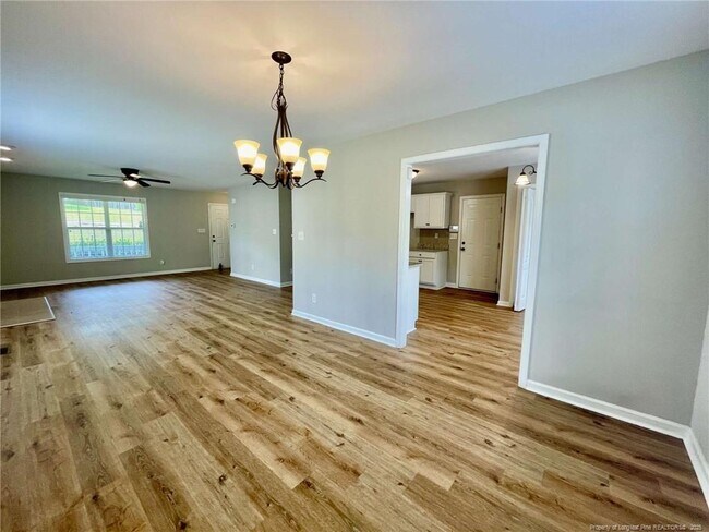 Building Photo - 216 Cobblestone Dr