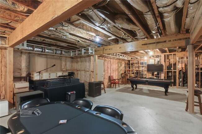 Building Photo - 4290 McClanes Ct