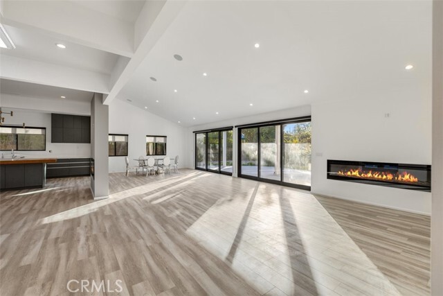 Building Photo - 5301 Crebs Ave