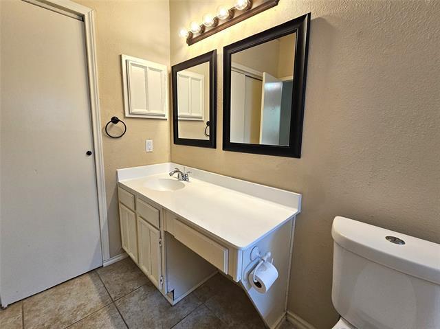 Building Photo - 2705 Francisco Dr