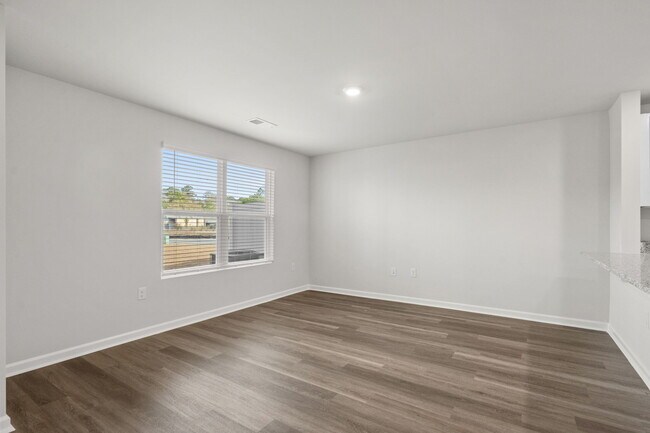 Building Photo - 608 Rd