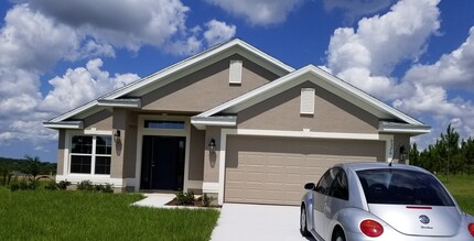 Building Photo - 3376 N Michener Pt