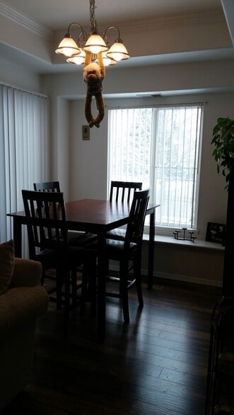 Dining - 3810 Strawberry Field Grv
