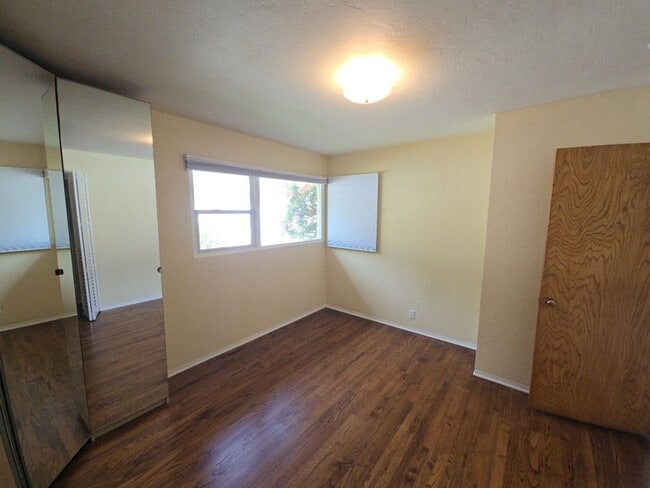 Building Photo - 3BD/2BA Eureka home is close to Sequoia Park, boasts infrared sauna!