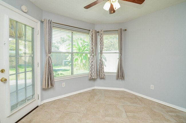 Building Photo - 5510 Poundstone Ct