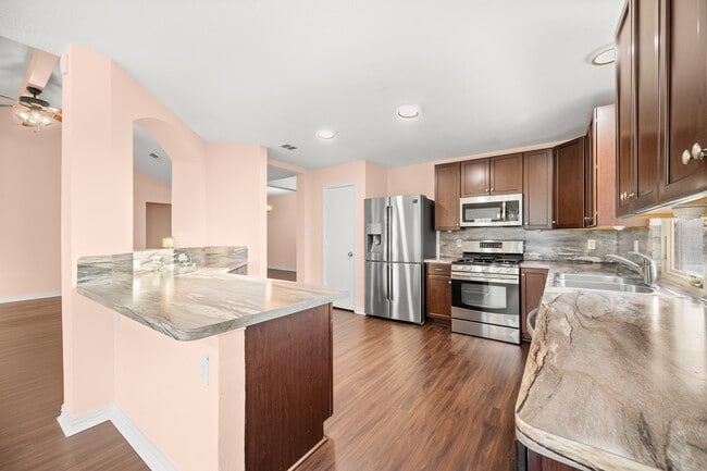 Building Photo - 1530 Hunter Green Ln