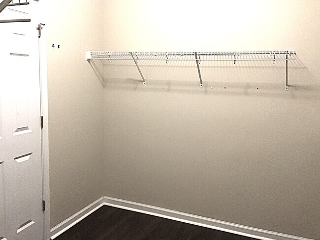 Building Photo - 30 Concordia Ct