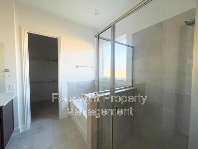 Building Photo - 3228 Willena Rd