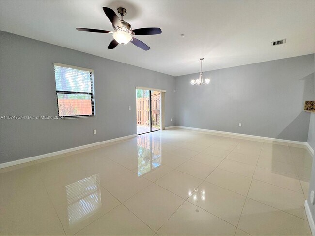 Building Photo - 10267 NW 89th Terrace