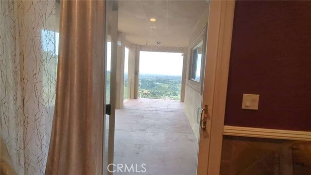 Building Photo - 3335 Red Mountain Heights Dr