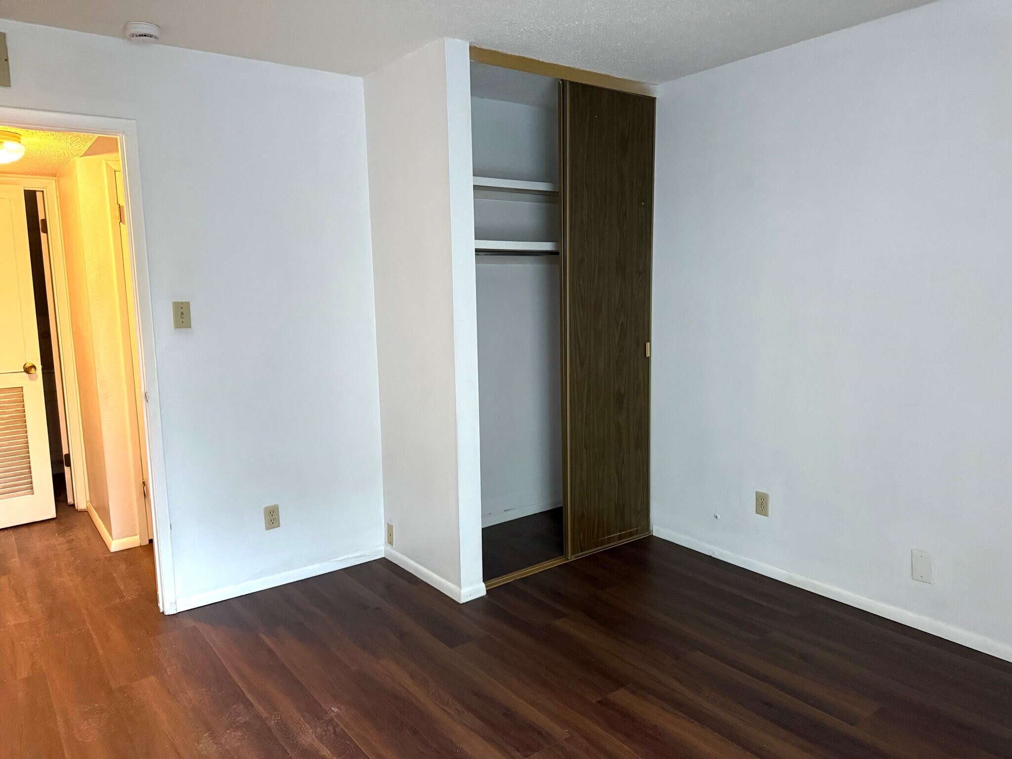 Building Photo - 9814 Greenery Ct