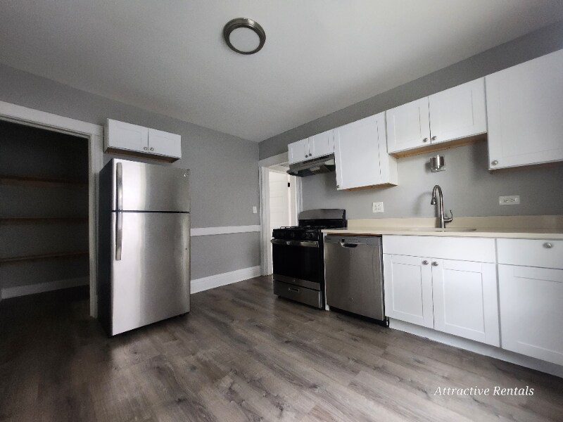 Building Photo - 1316 Otto Blvd