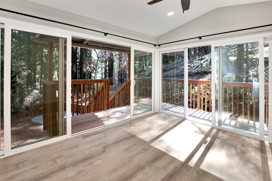 Building Photo - 504 Eden Ave