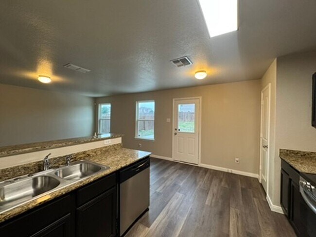 Building Photo - 3-Bedroom Home in Southeast San Antonio with Spacious Backyard & Open Layout